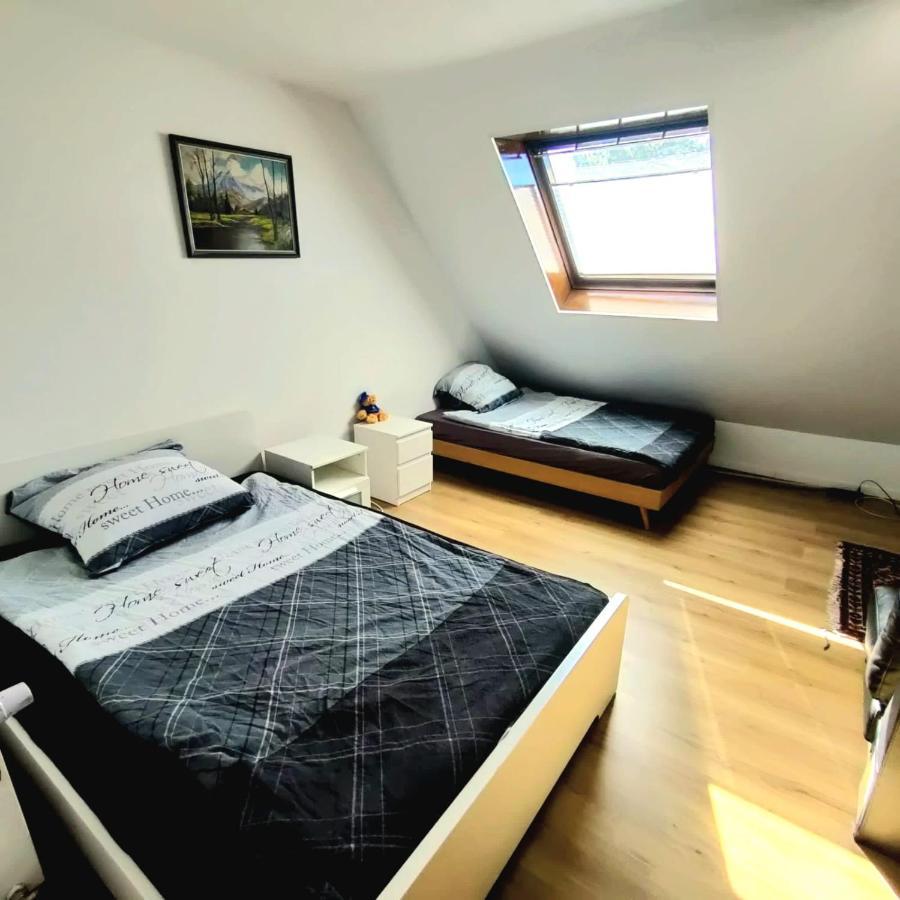 Moderne Wohnung In Ruhiger Lage Krefeld Exterior photo